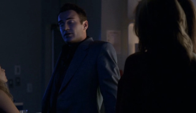 Charmed-Online-dot-NL-NipTuck4x01-0207.jpg