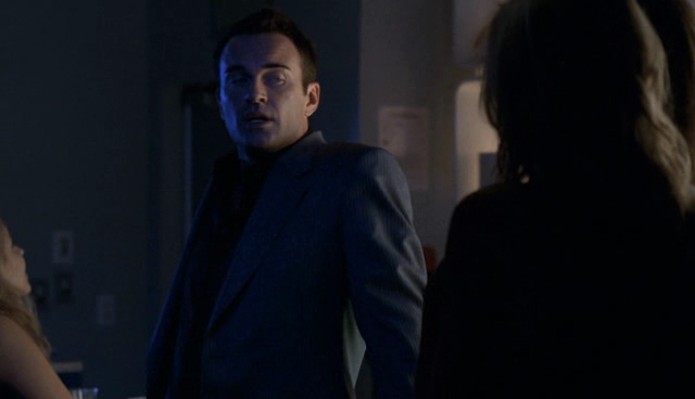 Charmed-Online-dot-NL-NipTuck4x01-0208.jpg