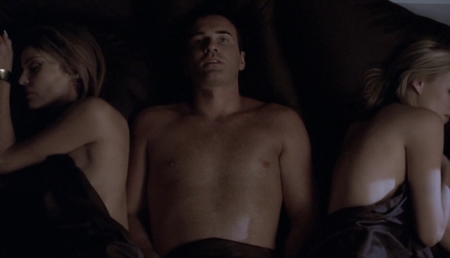 Charmed-Online-dot-NL-NipTuck4x01-0393.jpg