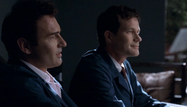 Charmed-Online-dot-NL-NipTuck4x01-0470.jpg