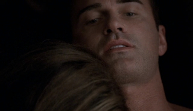 Charmed-Online-dot-NL-NipTuck4x01-0732.jpg