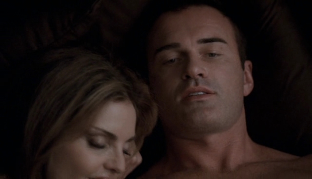 Charmed-Online-dot-NL-NipTuck4x01-0735.jpg