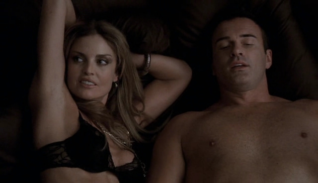 Charmed-Online-dot-NL-NipTuck4x01-0742.jpg