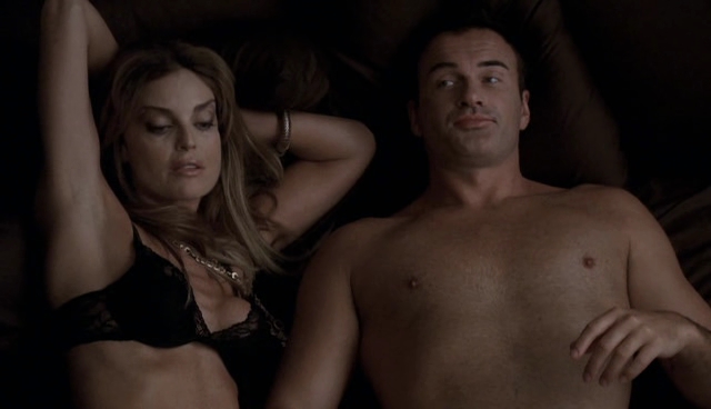 Charmed-Online-dot-NL-NipTuck4x01-0770.jpg
