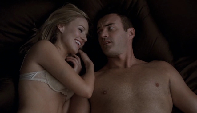 Charmed-Online-dot-NL-NipTuck4x01-0813.jpg