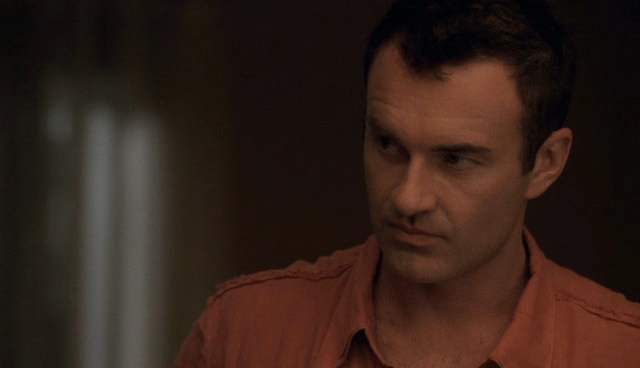 Charmed-Online-dot-NL-NipTuck4x01-0947.jpg