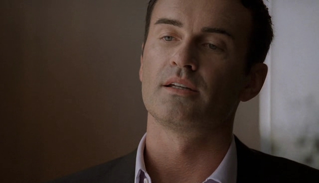 Charmed-Online-dot-NL-NipTuck4x01-1244.jpg