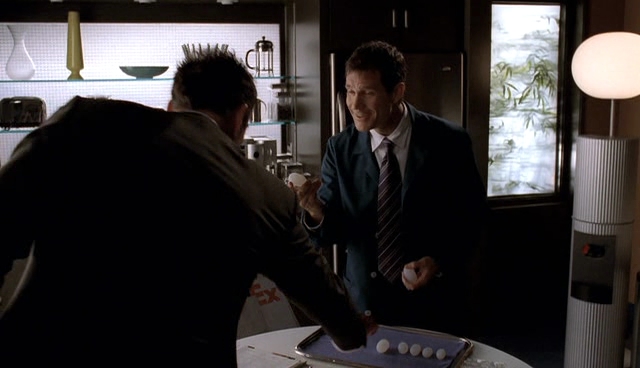 Charmed-Online-dot-NL-NipTuck4x01-1327.jpg