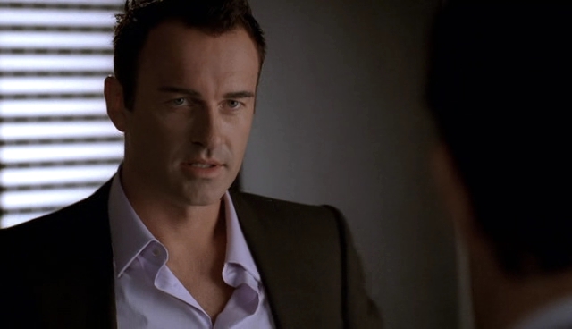 Charmed-Online-dot-NL-NipTuck4x01-1369.jpg