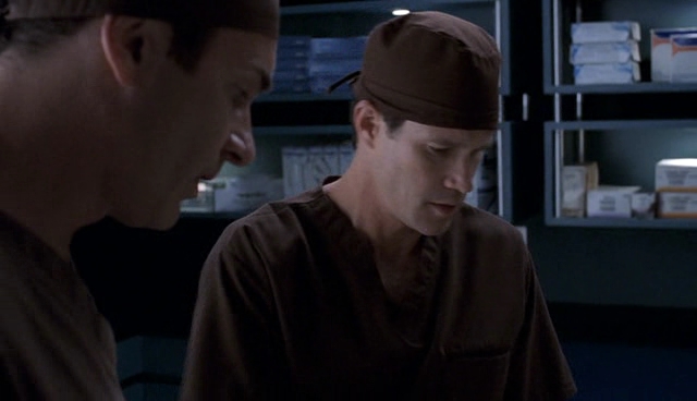 Charmed-Online-dot-NL-NipTuck4x01-1891.jpg