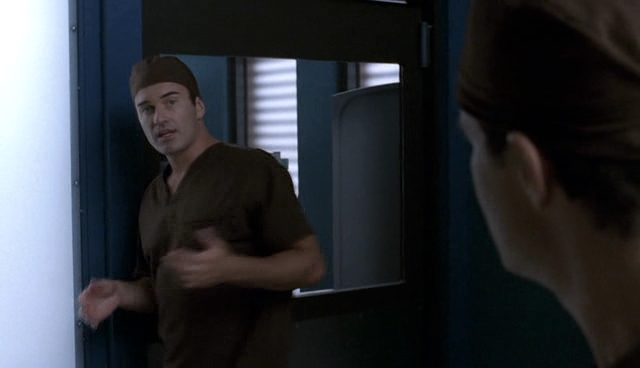 Charmed-Online-dot-NL-NipTuck4x01-1935.jpg
