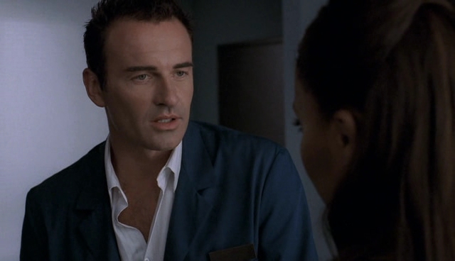 Charmed-Online-dot-NL-NipTuck4x01-2145.jpg