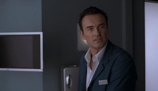 Charmed-Online-dot-NL-NipTuck4x01-2182.jpg