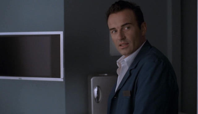Charmed-Online-dot-NL-NipTuck4x01-2188.jpg
