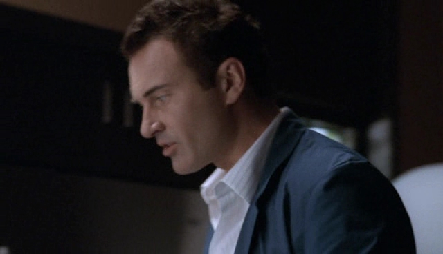 Charmed-Online-dot-NL-NipTuck4x01-2240.jpg