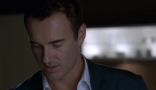 Charmed-Online-dot-NL-NipTuck4x01-2255.jpg