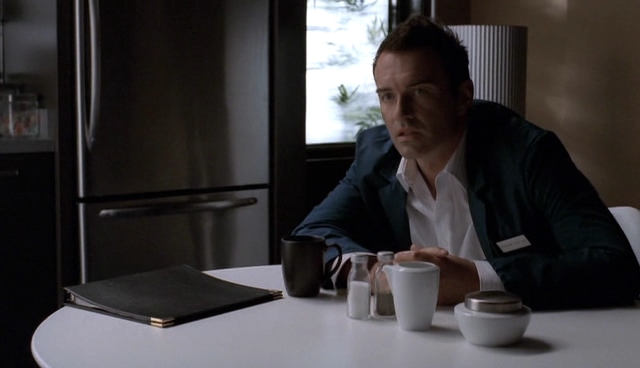 Charmed-Online-dot-NL-NipTuck4x01-2325.jpg