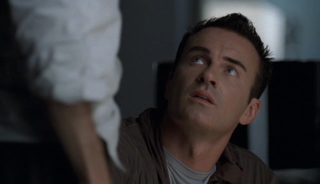 Charmed-Online-dot-NL-NipTuck4x01-2908.jpg