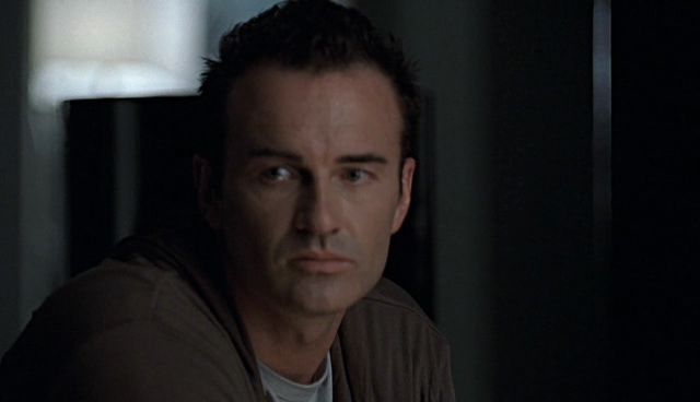Charmed-Online-dot-NL-NipTuck4x01-2921.jpg
