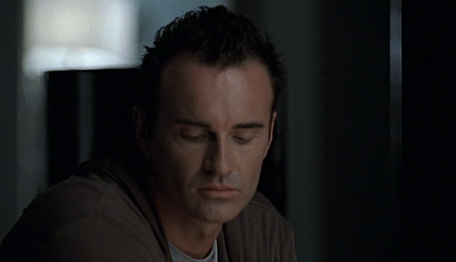 Charmed-Online-dot-NL-NipTuck4x01-2926.jpg