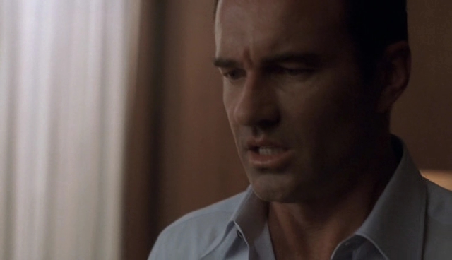 Charmed-Online-dot-NL-NipTuck4x01-2955.jpg