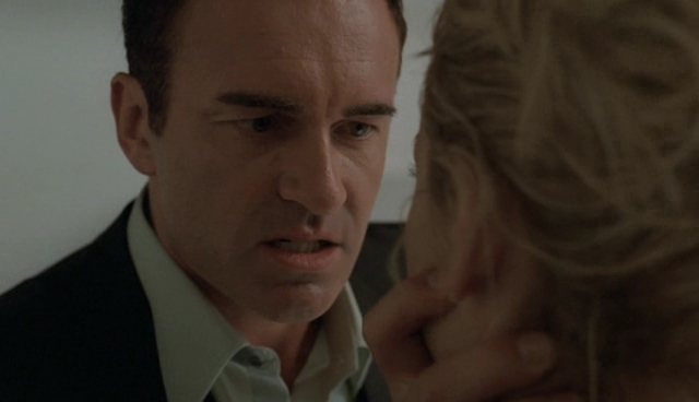 Charmed-Online-dot-NL-NipTuck4x02-1753.jpg