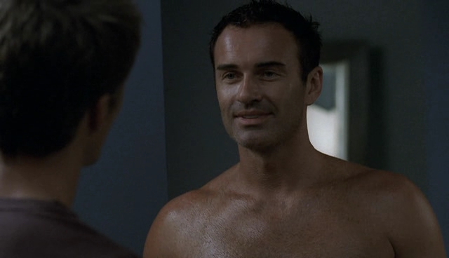 Charmed-Online-dot-NL-NipTuck4x02-2164.jpg