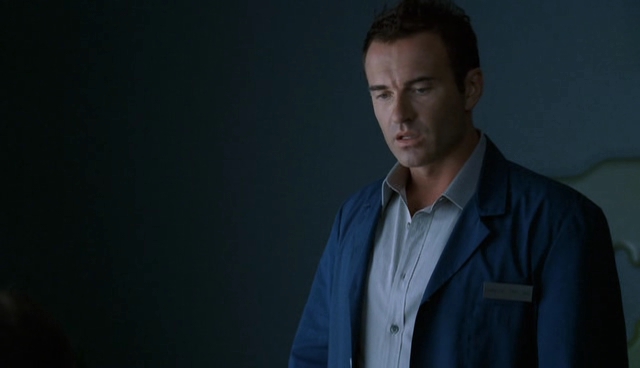 Charmed-Online-dot-NL-NipTuck4x10-3548.jpg
