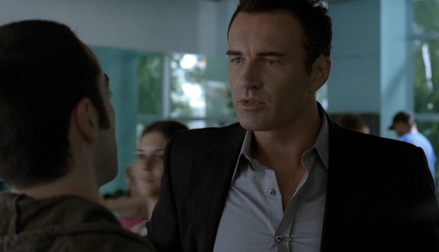 Charmed-Online-dot-NL-NipTuck4x10-3857.jpg