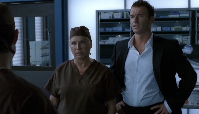 Charmed-Online-dot-NL-NipTuck4x10-4461.jpg