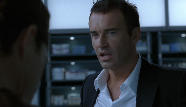 Charmed-Online-dot-NL-NipTuck4x10-4480.jpg