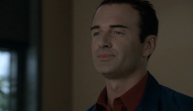 Charmed-Online-dot-NL-NipTuck4x04-0048.jpg