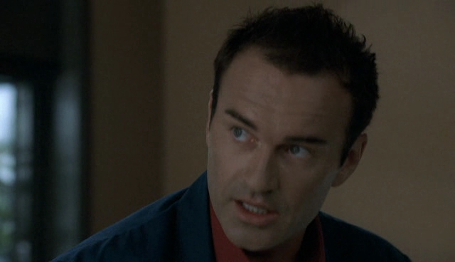 Charmed-Online-dot-NL-NipTuck4x04-0049.jpg