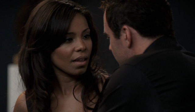 Charmed-Online-dot-NL-NipTuck4x04-0237.jpg