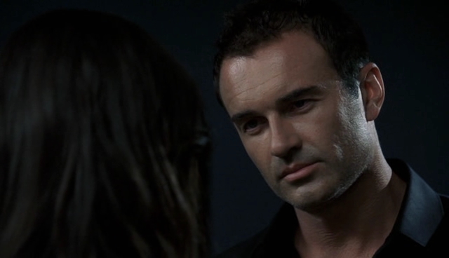 Charmed-Online-dot-NL-NipTuck4x04-0303.jpg