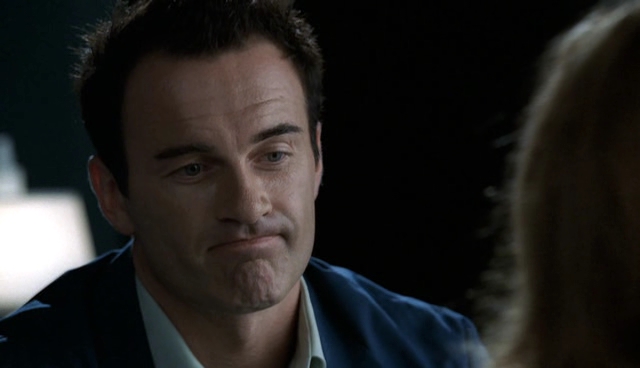 Charmed-Online-dot-NL-NipTuck4x04-0603.jpg