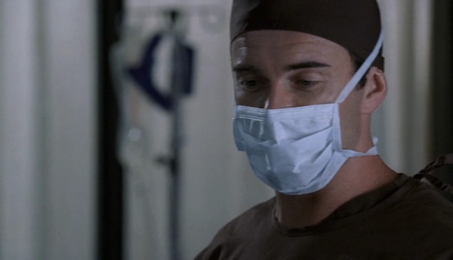 Charmed-Online-dot-NL-NipTuck4x04-0694.jpg