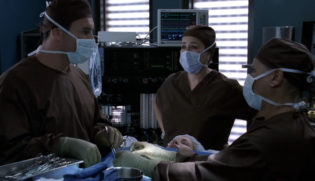 Charmed-Online-dot-NL-NipTuck4x04-0713.jpg