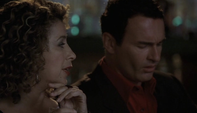 Charmed-Online-dot-NL-NipTuck4x04-0941.jpg