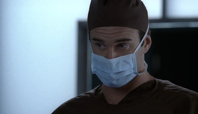 Charmed-Online-dot-NL-NipTuck4x04-1457.jpg