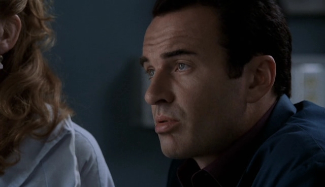 Charmed-Online-dot-NL-NipTuck4x04-1844.jpg