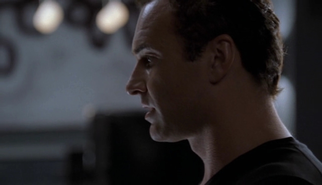 Charmed-Online-dot-NL-NipTuck4x05-0062.jpg
