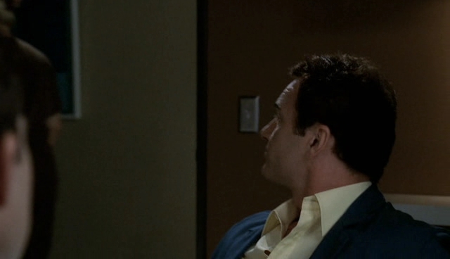 Charmed-Online-dot-NL-NipTuck4x05-0725.jpg