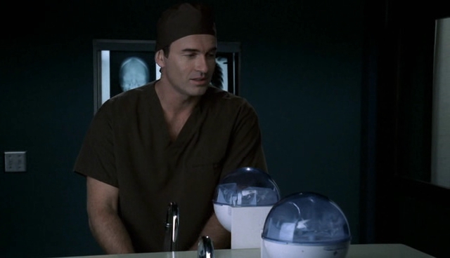 Charmed-Online-dot-NL-NipTuck4x05-0987.jpg