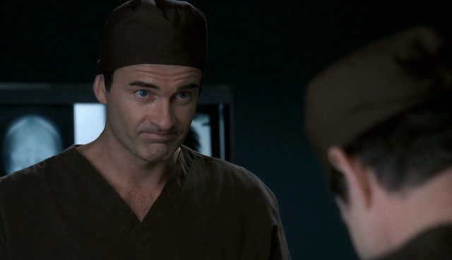 Charmed-Online-dot-NL-NipTuck4x05-1022.jpg