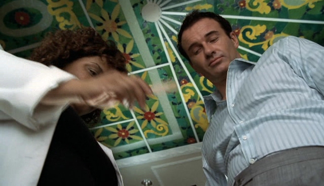 Charmed-Online-dot-NL-NipTuck4x05-1161.jpg