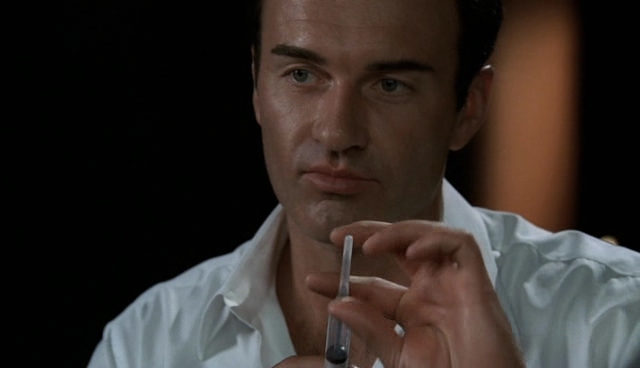 Charmed-Online-dot-NL-NipTuck4x05-1536.jpg