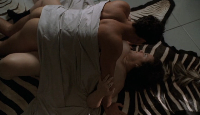 Charmed-Online-dot-NL-NipTuck4x05-2120.jpg