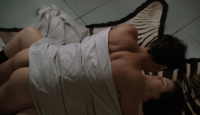 Charmed-Online-dot-NL-NipTuck4x05-2125.jpg