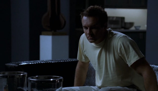 Charmed-Online-dot-NL-NipTuck4x06-0322.jpg